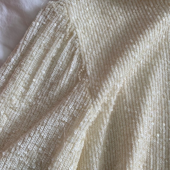 Alexis- NWT Ivory Sequin Longsleeve Balloon Sleeve Mini Dress - Picture 8 of 10